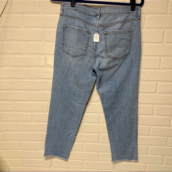 Ann Taylor Loft Boyfriend Light Wash Button Fly Jeans sz 10 - Picture 6 of 13